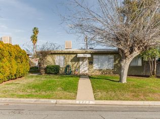 2713 Berkeley St, Bakersfield, CA 93305