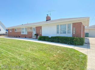 28912 Field St, New Baltimore, MI 48047