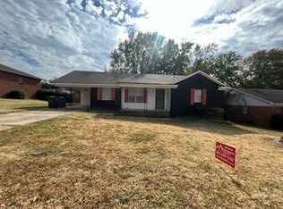 3873 Saint Elmo Ave, Memphis, TN 38128