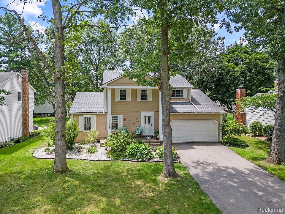 1st image of 1557 Chownings Glen Dr