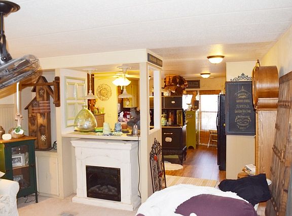 4th image of 121 Poplar Dr