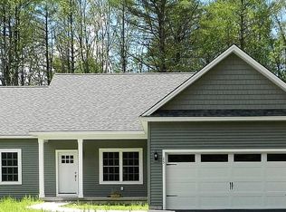 22 Southwoods Rd, Fort Edward, NY 12828