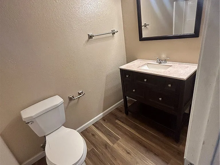 2469 W Acacia Ave — Photo 22