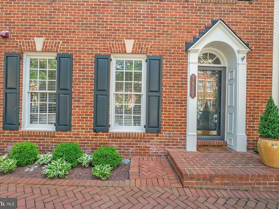 1st image of 1817 Potomac Greens Dr