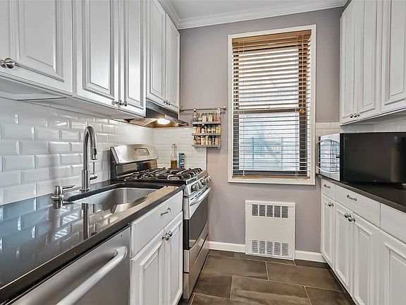 4th image of 6960 108th St APT 512