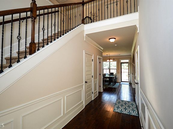 3rd image of 1213 Overlook Lake Dr