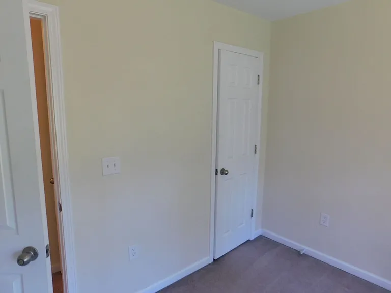 104 Apache Trl — Photo 15