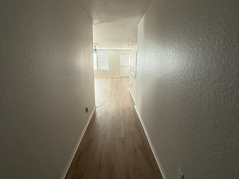 13778 Bradford Park — Photo 10