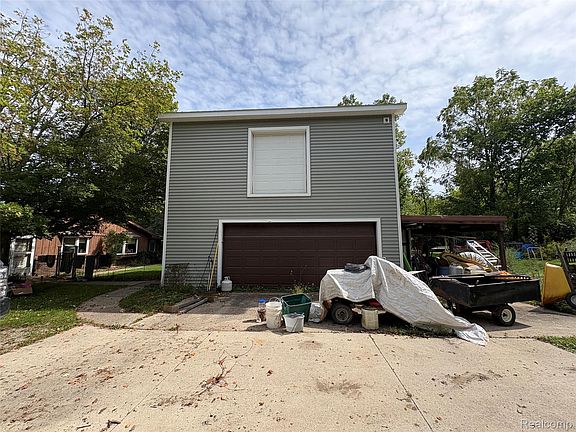 4th image of 11939 Elmdale Dr