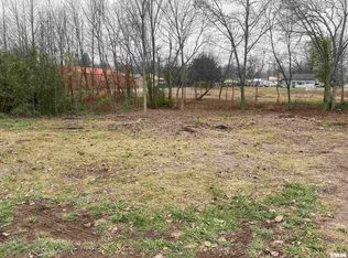 205 N Stuyvesant St, Benton, IL 62812