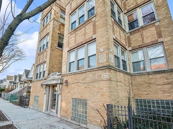 2nd image of 4350 N Albany Ave APT 1S