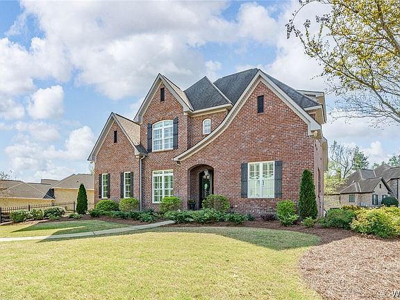 3rd image of 706 Kings Mountain Rd