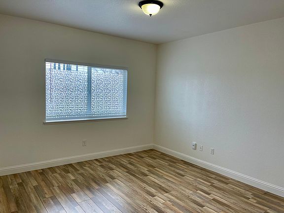 3rd image of 4639 Jion Ct