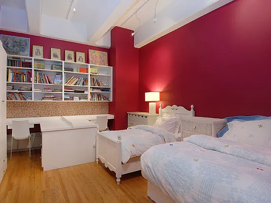 Sold by Sotheby's International Realty | media 5