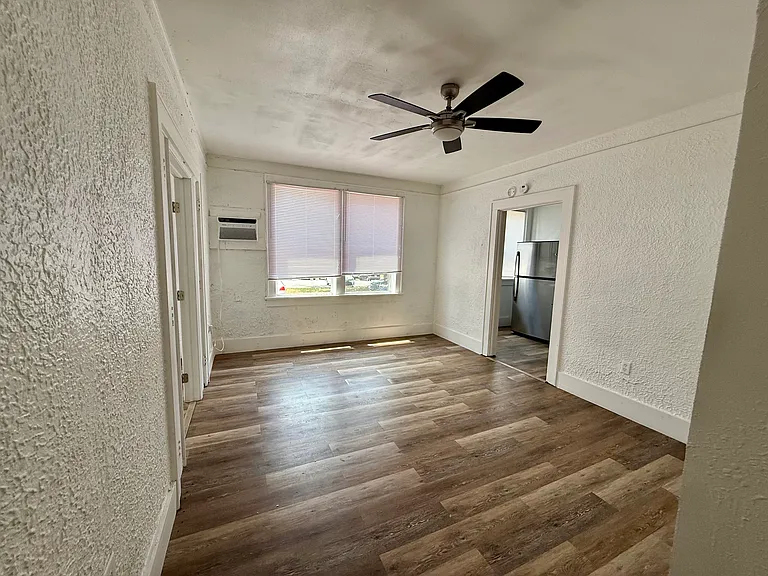 730 W Central Ave #3 — Photo 20