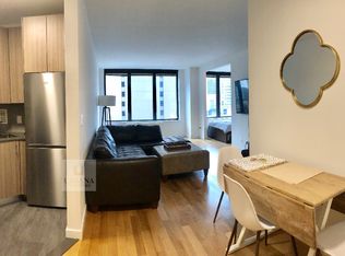 150 E 57th St APT 18C, New York, NY 10022