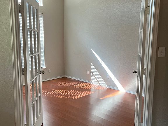 3rd image of 3530 WOODLAWN FARMS