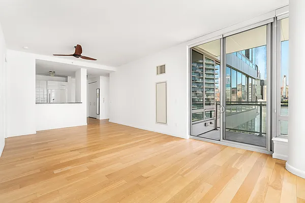 Rented by Compass | media 42