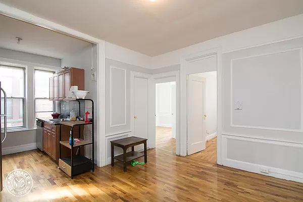 1st image of 307 E 26th St #2S