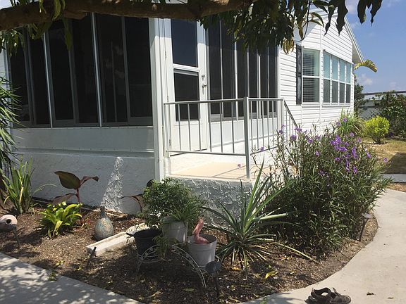 5th image of 1172 Seahorse Ln