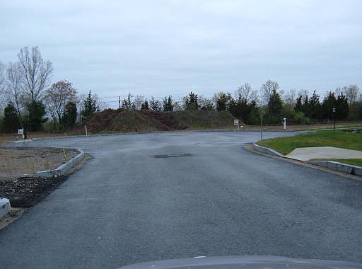 2nd image of 6 Gibbons Ln
