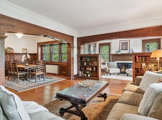 925 Lincoln Ave, Saint Paul, MN 55105