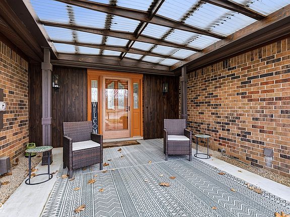 5th image of 8127 Red Bud Ct