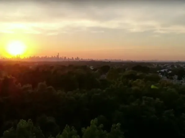 118-82 Metropolitan Avenue image 2 of 35