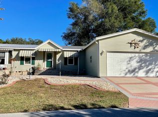 733 Trevino Dr, Lady Lake, FL 32159