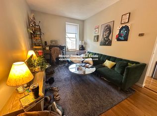 27 Garden St APT 6, Boston, MA 02114