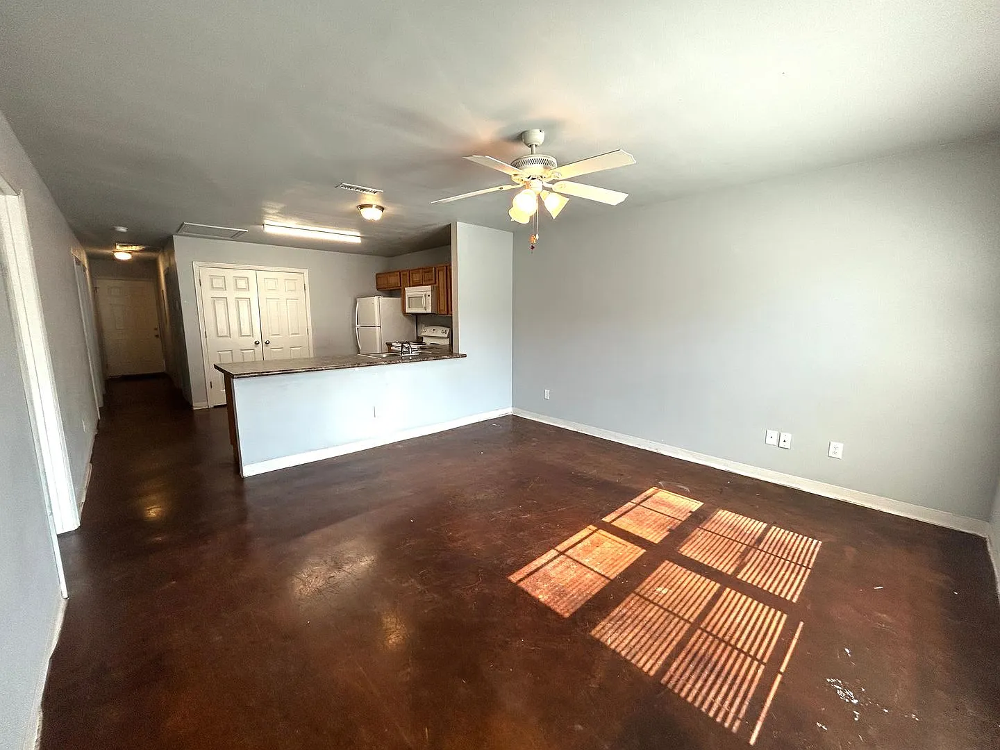 525 Pool Street — Photo 4