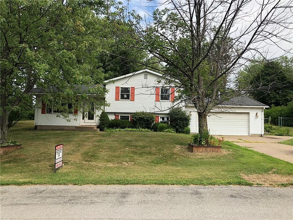 1st image of 4395 Emily St