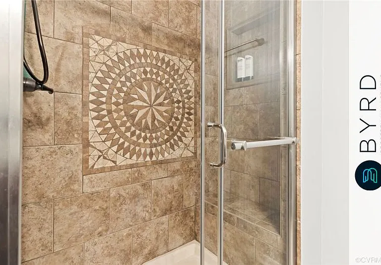 206 Water Pointe Ct — Photo 24