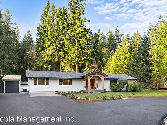 4th image of 8211 197th St SE