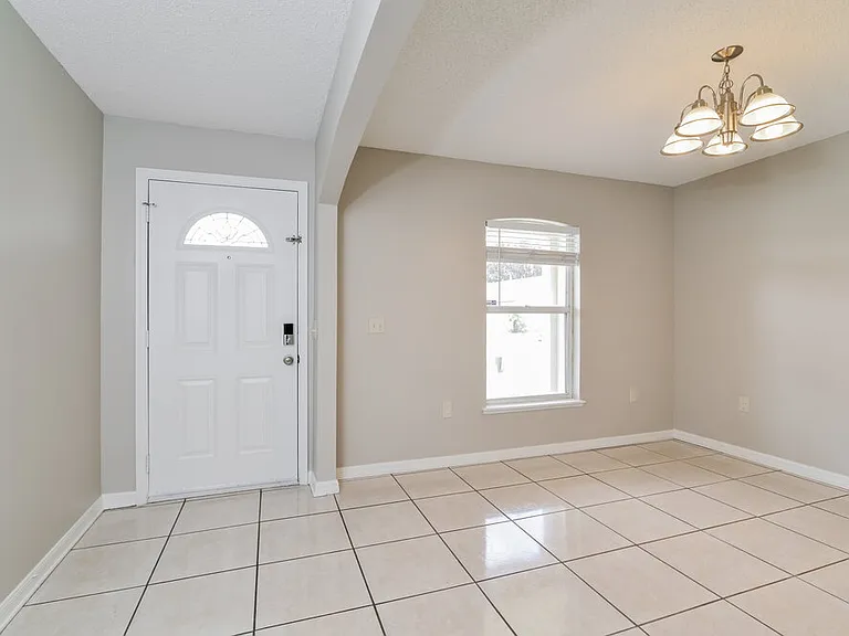 7666 Harbor Bend Cir — Photo 5