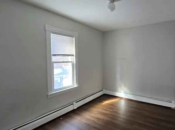 5 Lyman St APT 2W, New Britain, CT 06053