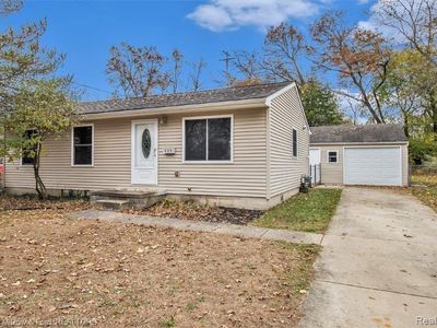 809 Richard St, Holly, MI, 48442