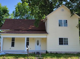 525 Murphy St, Murphysboro, IL 62966