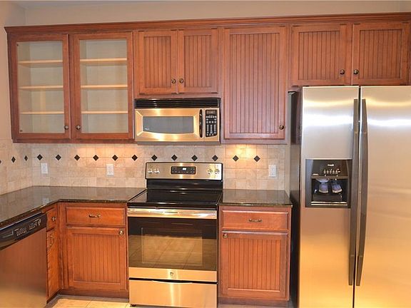 3rd image of 6201 River Place Blvd APT 4