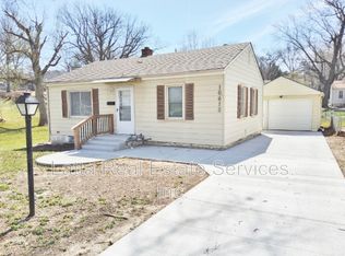 10613 E 26th Ter S, Independence, MO 64052