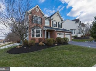 153 Pendula Ct, West Chester, PA 19380