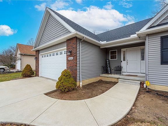 4th image of 3654 Elizabeth Dr
