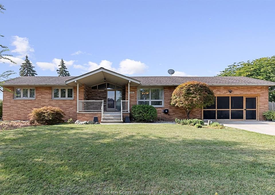 1st image of 240 Lafferty Ave