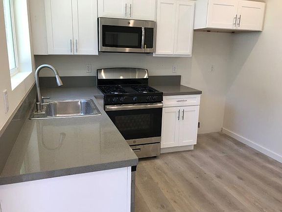 Granite Counters, Stainless Steel Appliances