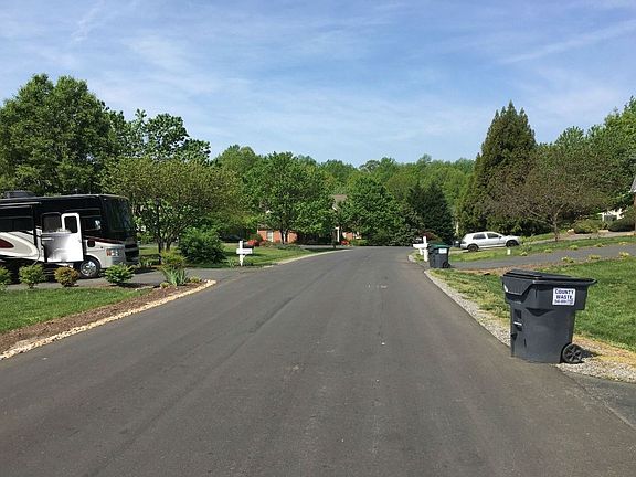 5th image of 13004 Maple Springs Dr
