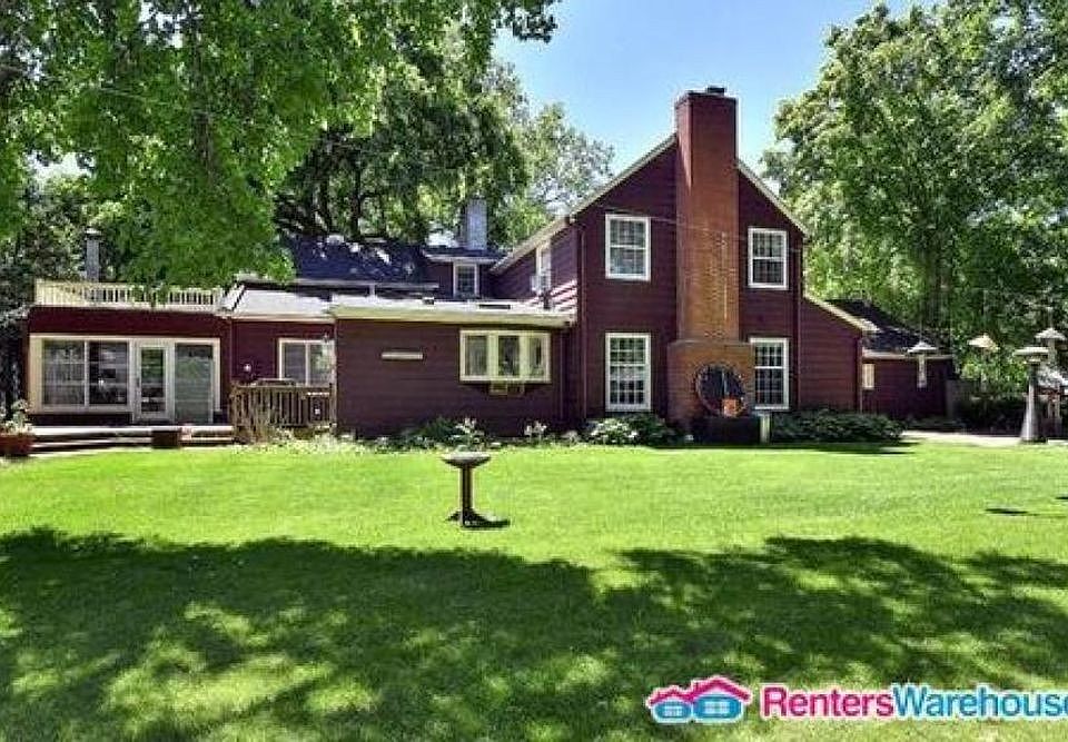17830 County Road 6, Minneapolis, MN 55447 | Zillow