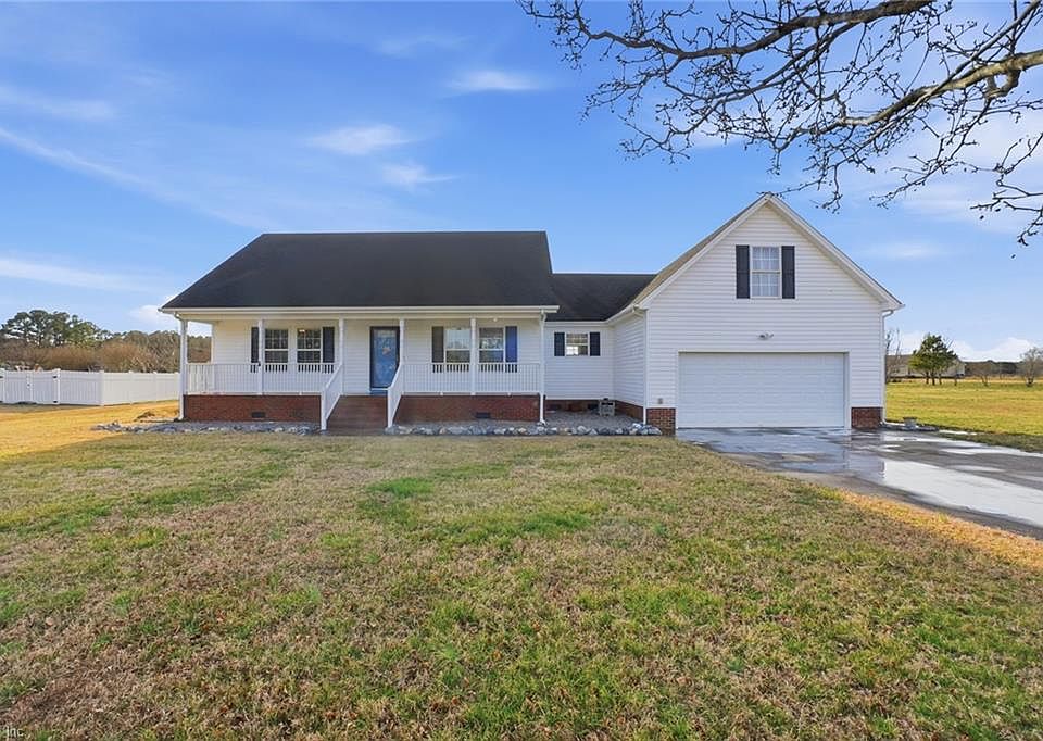 1st image of 117 Pine Ridge Dr