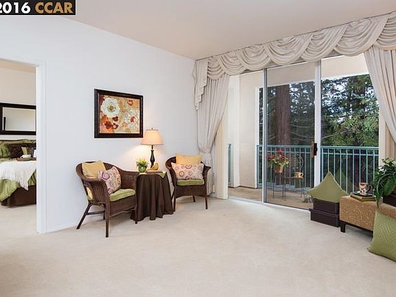 3rd image of 1860 Tice Creek Dr APT 1222