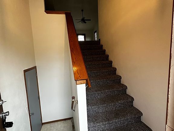 5th image of 5155 Cheney Dr APT 4