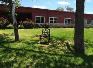 3350 Highway 90, Weimar, TX 78962